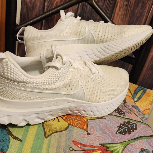 NIKE React infinity runflyknit2 Running Shoes - Picture 10 of 11